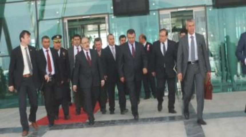 Beşir Atalay: Annan'a T&uuml;rkiye'nin endişelerini aktaracağız