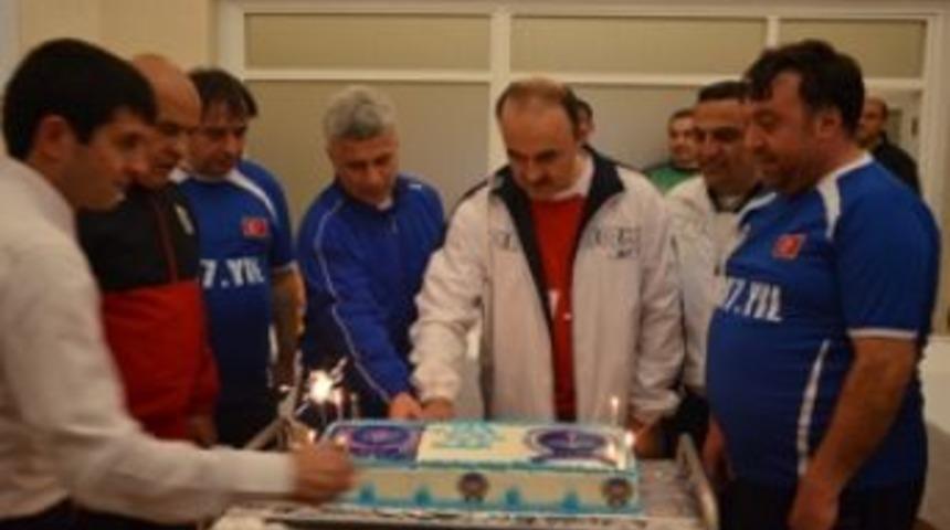 Basın emniyet karması dostluk ma&ccedil;ı