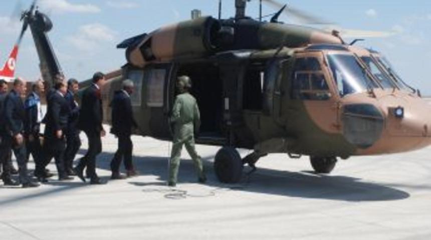BM Temsilcisi Annan helikopterle Kilis'e hareket etti