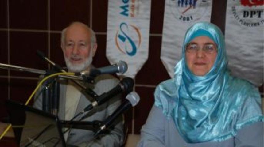 &Ouml;nce 'Evlilik Okulu' sonra nikah