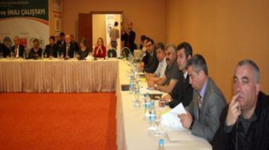Giresun'da 'Markalaşma ve İmaj &Ccedil;alıştayı' başladı
