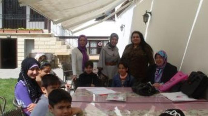 M&uuml;lteci &ccedil;ocukların &ccedil;evre ile iletişimini g&uuml;&ccedil;lendirmek i&ccedil;in program d&uuml;zenlendi