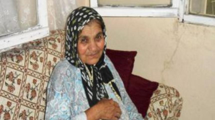 Yaşlı kadından 15 g&uuml;nd&uuml;r haber alınamıyor