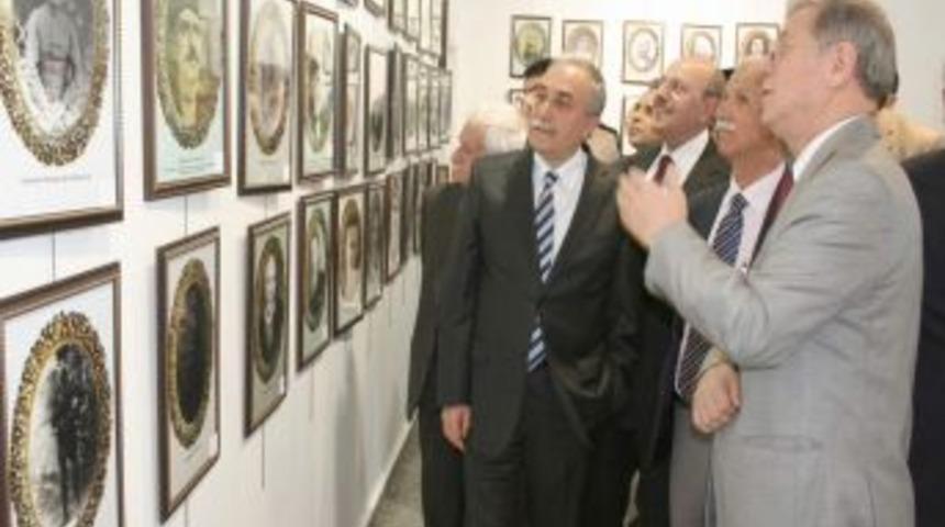 Şanlıurfa'nın Kurtuluşu Fotoğraf Sergisi A&ccedil;ıldı