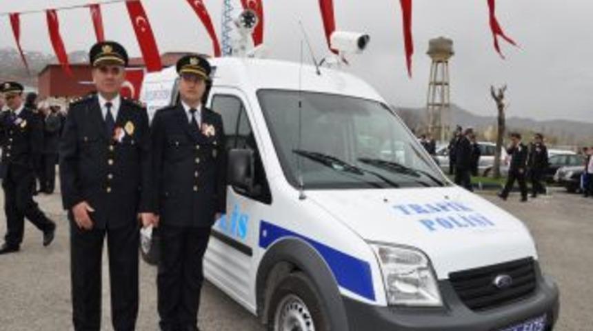 Afyon sokaklarında trafik mobil mobese aracıyla kontrol edilecek