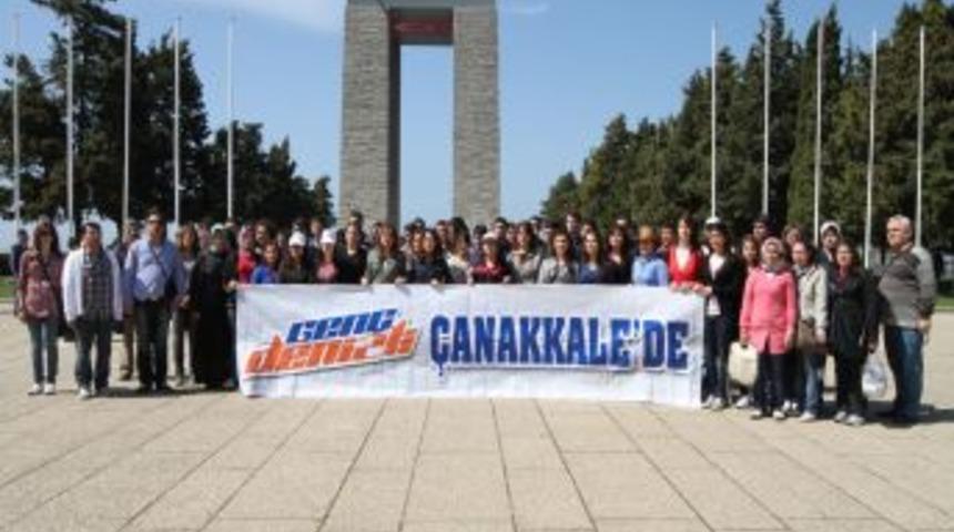 'Gen&ccedil; Denizli' &uuml;yeleri &Ccedil;anakkale&rsquo;yi gezdi