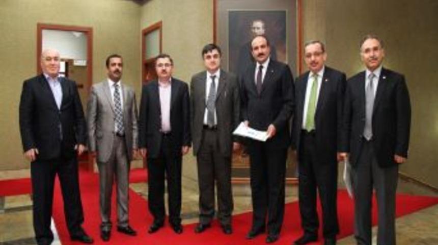 G&uuml;ndoğdu: &Uuml;niversiteler, &ouml;zg&uuml;r eğitim kurumları olmalı