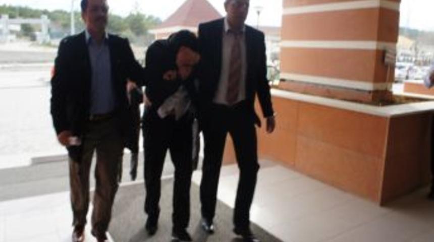 20 ilde dolandırıcılık yapan zanlı Kastamonu'da yakalandı