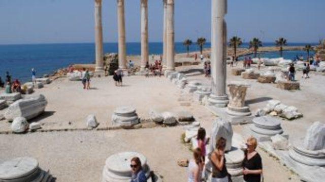 Tapınaklar bölgesi alemcilerin mekanı olmaktan kurtarıldı