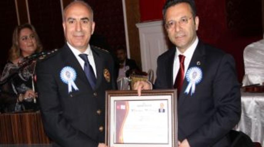 Samsun Valisi Aksoy'dan polis teşkilatına &ouml;vg&uuml;
