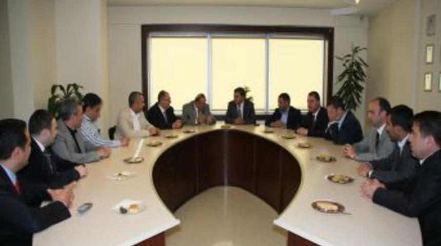 M&uuml;hendisler ile m&uuml;teahhitler inşaat kalitesini y&uuml;kseltecek