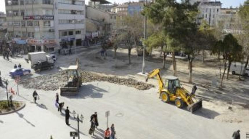 Karaman şehir merkezi yeniden d&uuml;zenleniyor