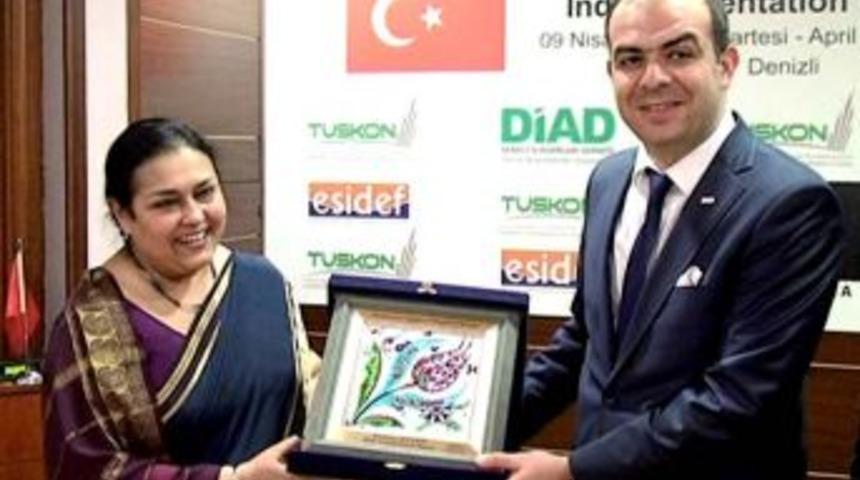 Denizli&rsquo;nin tekstil makinelerine Hindistan desteği