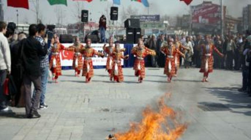 Nevruz Bayramı Bursa'da coşkuyla kutlandı