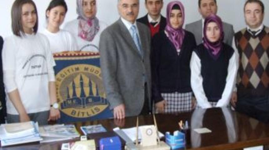 Tatvanlı &ouml;ğrenciler, T&Uuml;BİTAK'ın proje yarışmasında b&uuml;y&uuml;k başarı elde etti