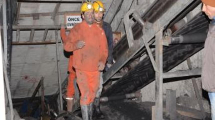 &Ouml;zel k&ouml;m&uuml;r ocağında g&ouml;&ccedil;&uuml;k altında kalan iş&ccedil;i 14 saattir kurtarılmaya &ccedil;alışılıyor