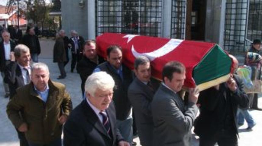 Gazeteci Yüksel Bayar, son yolculuğuna uğurlandı