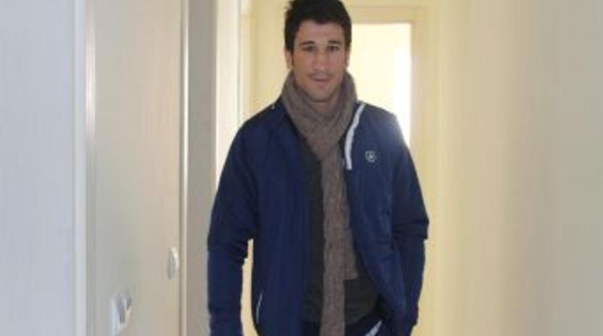 Milli boks&ouml;r Adem Kılı&ccedil;&ccedil;ı dairesine kavuştu