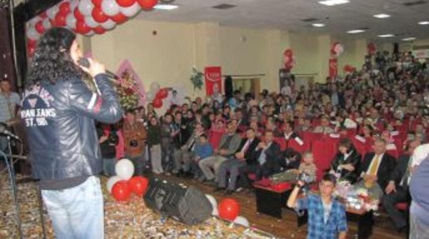 Karasu FEM-Anafen &ouml;d&uuml;l t&ouml;reninde Kekilli coşkusu