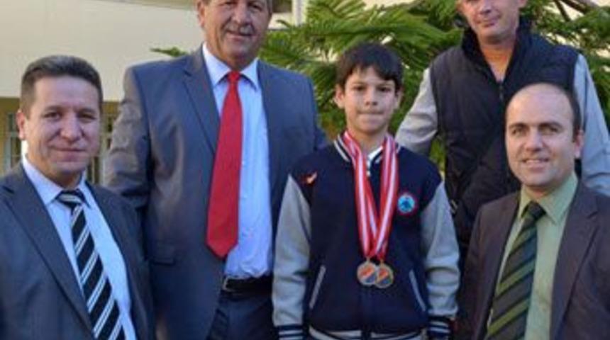 Sinan&rsquo;a yan bakılmıyor