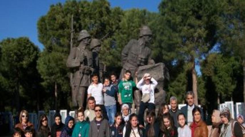 &Ouml;zel Bahar Koleji &Ccedil;anakkale gezisi d&uuml;zenledi