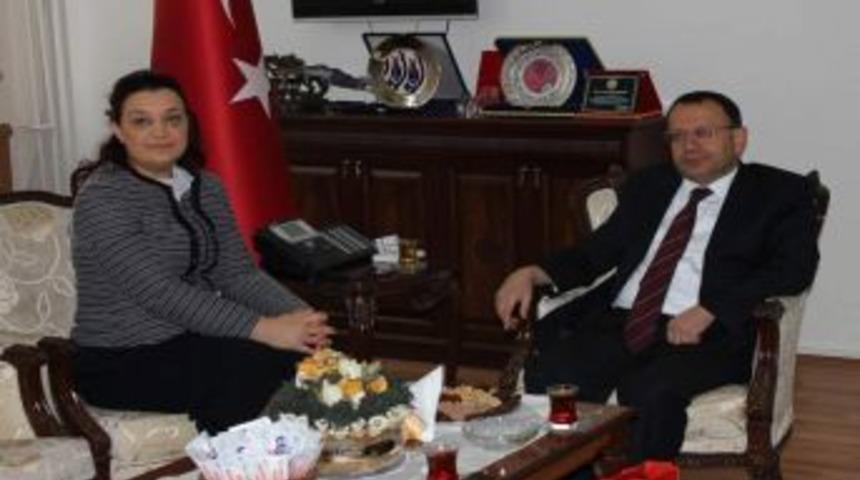 İstek &Ouml;zel Uluğbey Okulları Ve Global Vizyon, Yurtdışı &Uuml;niversite Tanıtım G&uuml;nleri D&uuml;zenledi