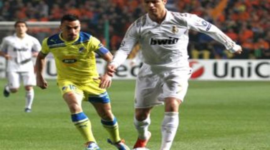 Şampiyonlar Ligi'nde Real Madrid ve Chelsea işi bitirdi gibi