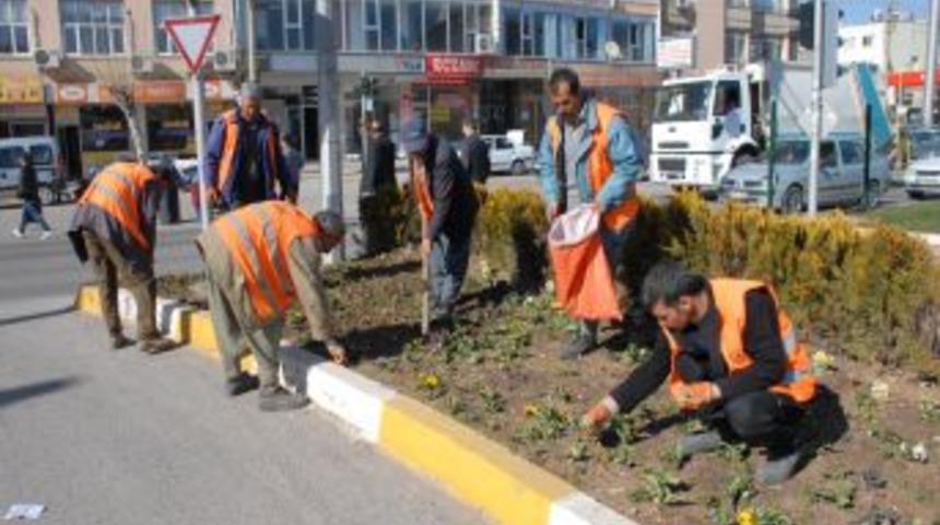 Adıyaman&rsquo;da ref&uuml;jler reng&acirc;renk