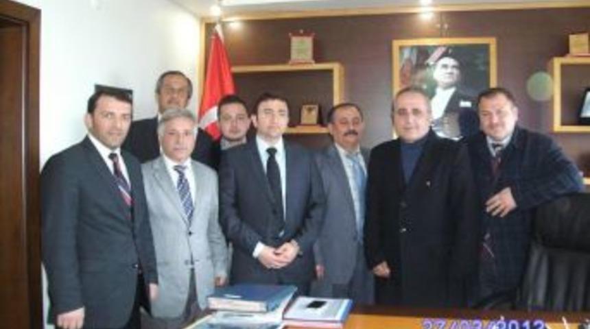 Diyanet-Sen Piraziz&rsquo;de ziyaretlerde bulundu.