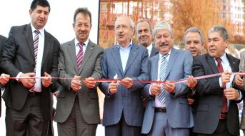 CHP lideri Kılı&ccedil;daroğlu: Kuran&rsquo;ı 20 milyar doların &uuml;st&uuml;ne &ouml;rt&uuml; yapıyorlar