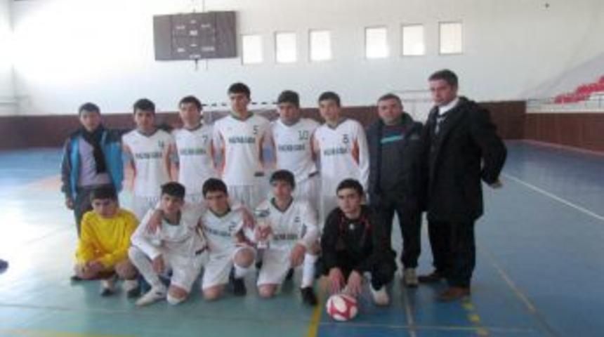 Siirt Şehit Zafer Kılı&ccedil; Spor Lisesi'nin başarısı sevin&ccedil;le karşılandı