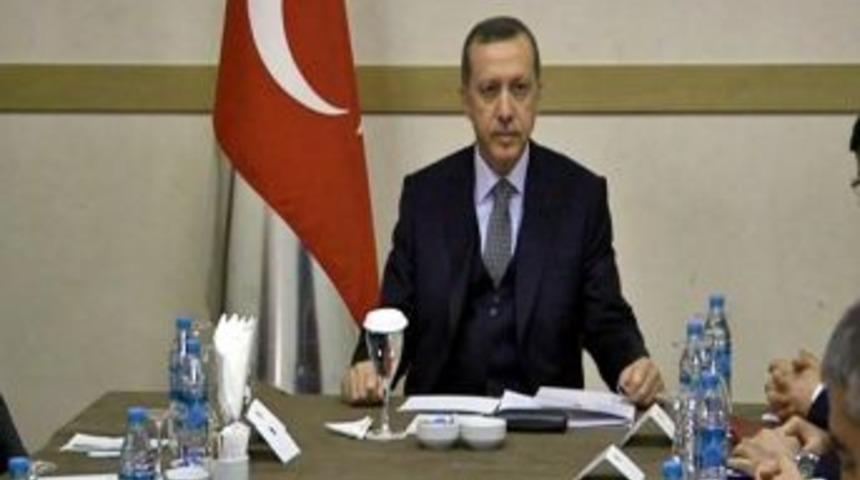 Başbakan Erdoğan, Suriyeli muhalifleri kabul etti