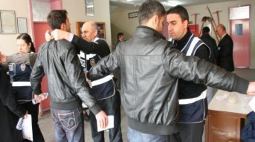Erzincan'da YGS problemsiz tamamlandı