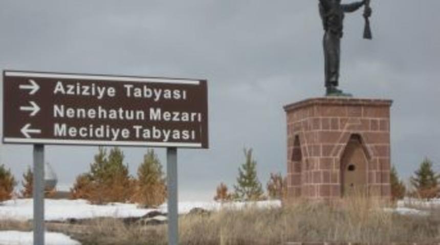 Hırsızlar Nene Hatun'un kabri başındaki anıt r&ouml;lyefi &ccedil;aldı
