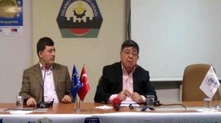 Yazar Şahin Alpay: B&ouml;lgesel resmi diller olmalı
