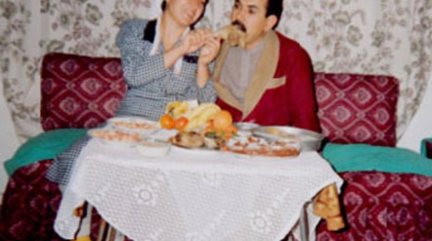Eşini &ouml;ld&uuml;rd&uuml;, tahliye oldu