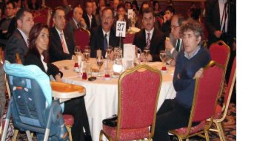 Prof. Dr. &Ouml;mer &Ouml;zkan: Rahim nakliyle d&uuml;nyada &ccedil;ığır a&ccedil;ılacak