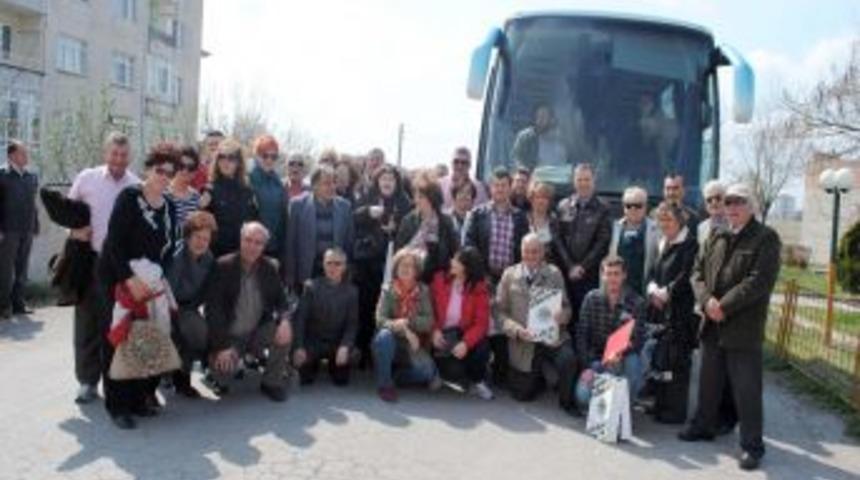 Yunanlı turistler Uzunk&ouml;pr&uuml;&rsquo;y&uuml; ziyaret etti