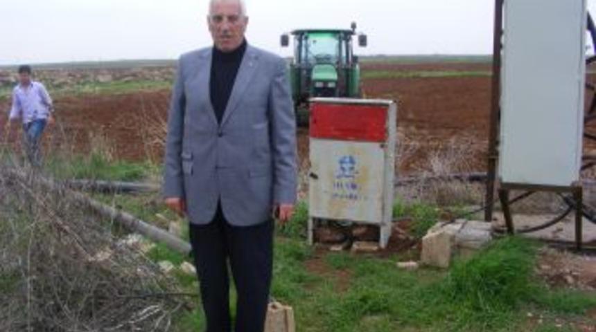 Harranlı &ccedil;ift&ccedil;iler tepkili: Elektrik kesintisi &ccedil;&ouml;z&uuml;m değil