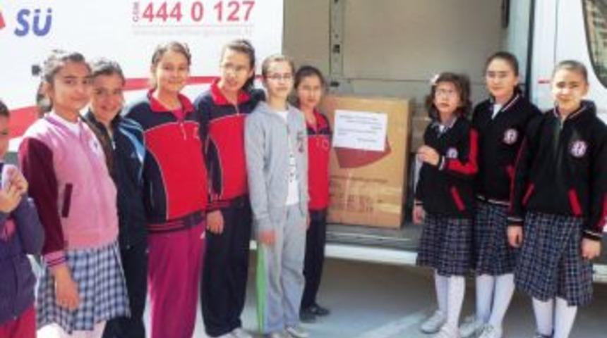 Burdur TOKİ Yahya Kemal Beyatlı İlk&ouml;ğretim Okulu'ndan Kars&rsquo;ta k&ouml;y okuluna yardım