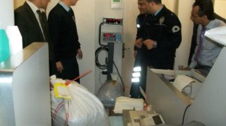 Polis Mavi Kapak Topladı