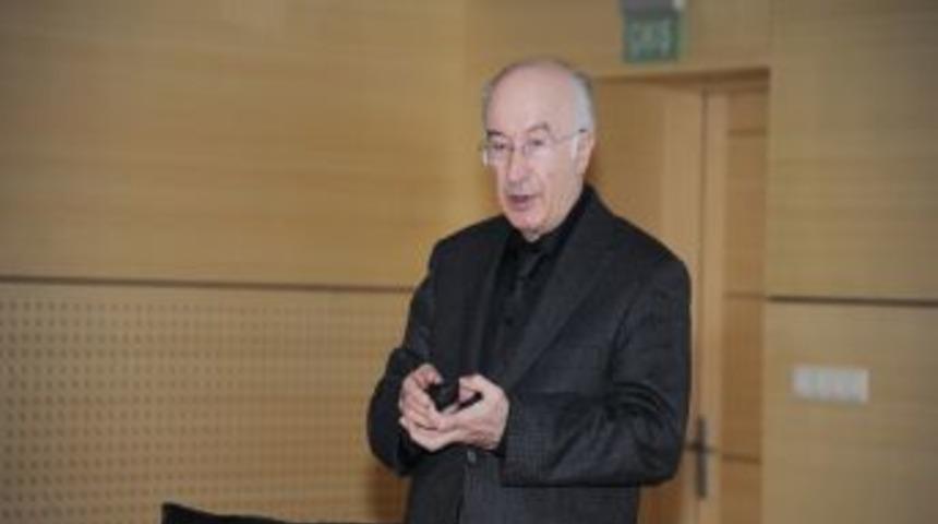 "Mucidimiz &ccedil;ok ama patent alma k&uuml;lt&uuml;r&uuml;m&uuml;z yok"