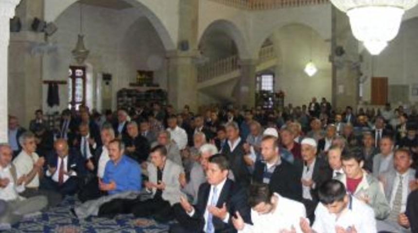 &Uuml;lk&uuml; Ocakları T&uuml;rkeş i&ccedil;in mevlit okuttu