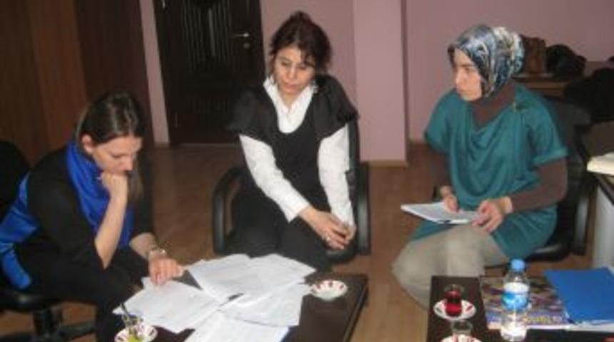Tarım arazilerinin b&ouml;l&uuml;nmesini &ouml;nleyecek anket &ccedil;alışması tamamlandı