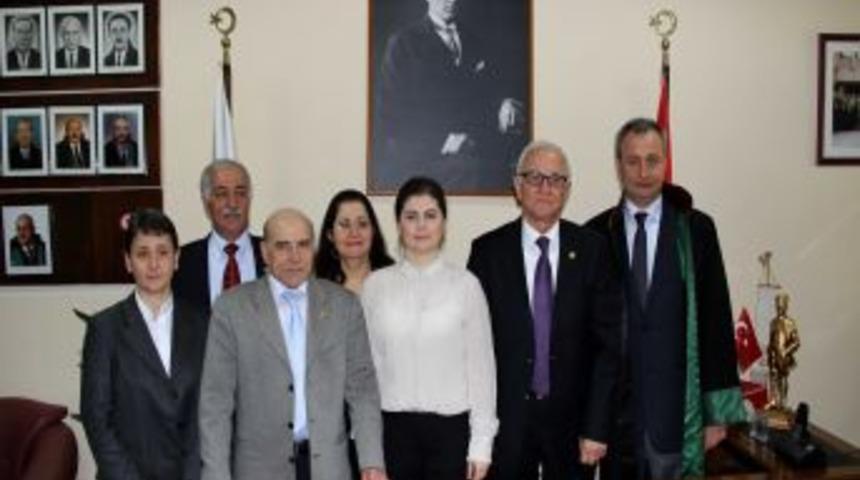 Baro Başkanı Anıl: G&uuml;ndemin en &ouml;nemli konusu yeni anayasa