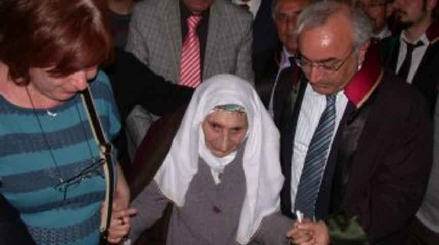 Berfo Ana: Evren'den &ouml;lene kadar davacıyım