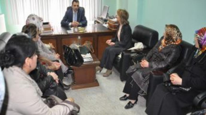 AK Parti'li kadınlardan A&ccedil;ıkg&ouml;z&rsquo;e ziyaret
