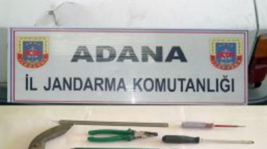Adana'da pompaların kablolarını &ccedil;aldığı iddiasıyla 3 kişi yakalandı