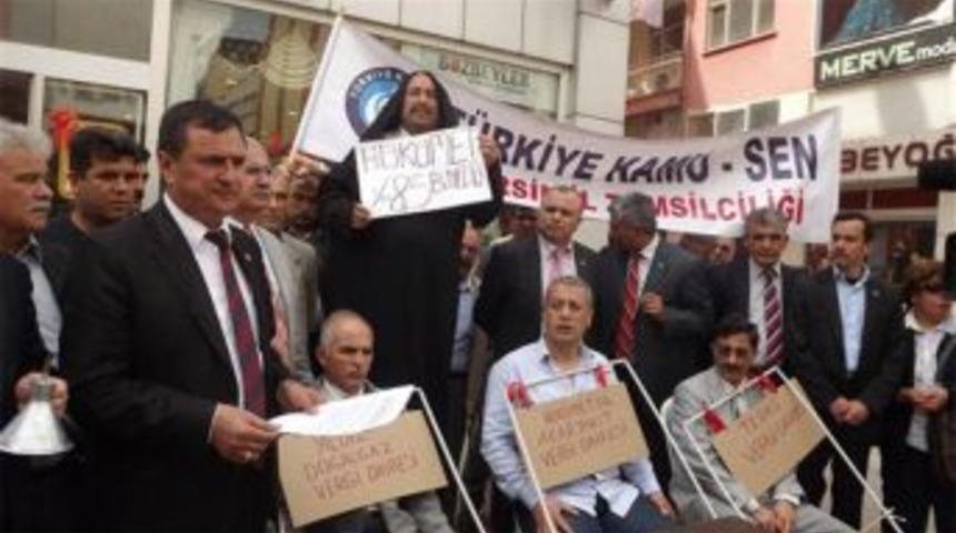 Kamu-Sen: "Zamlar ahlaki değil"...