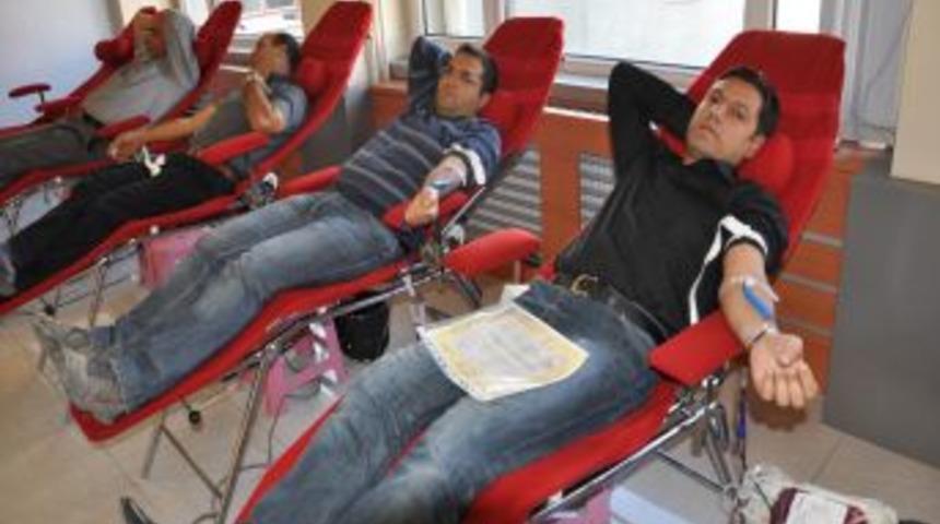 KASKİ &ccedil;alışanları kan bağışında bulundu